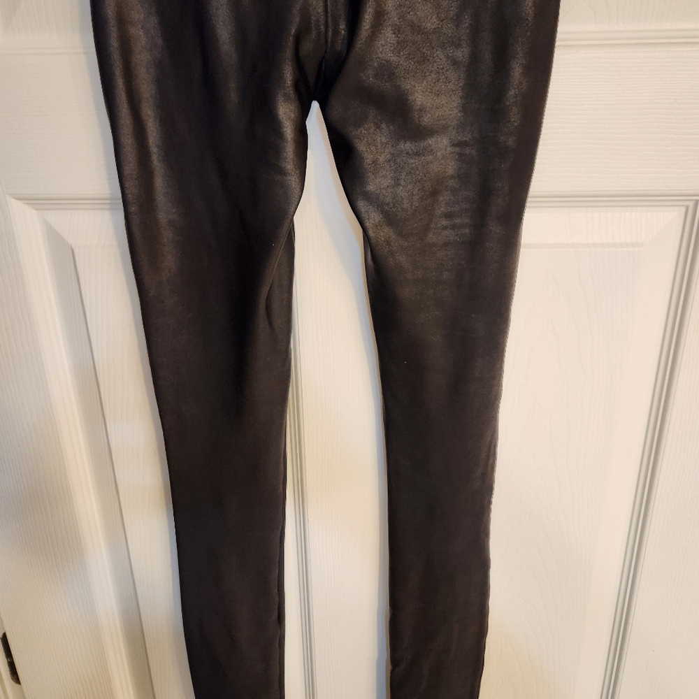 Spanx Faux Leather Leggings Size Small - Picture 12 of 16